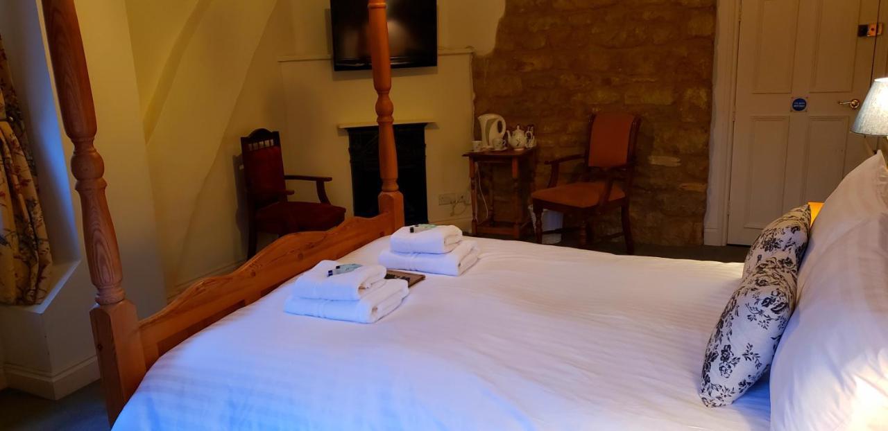 The George Inn Lower Brailes Bagian luar foto