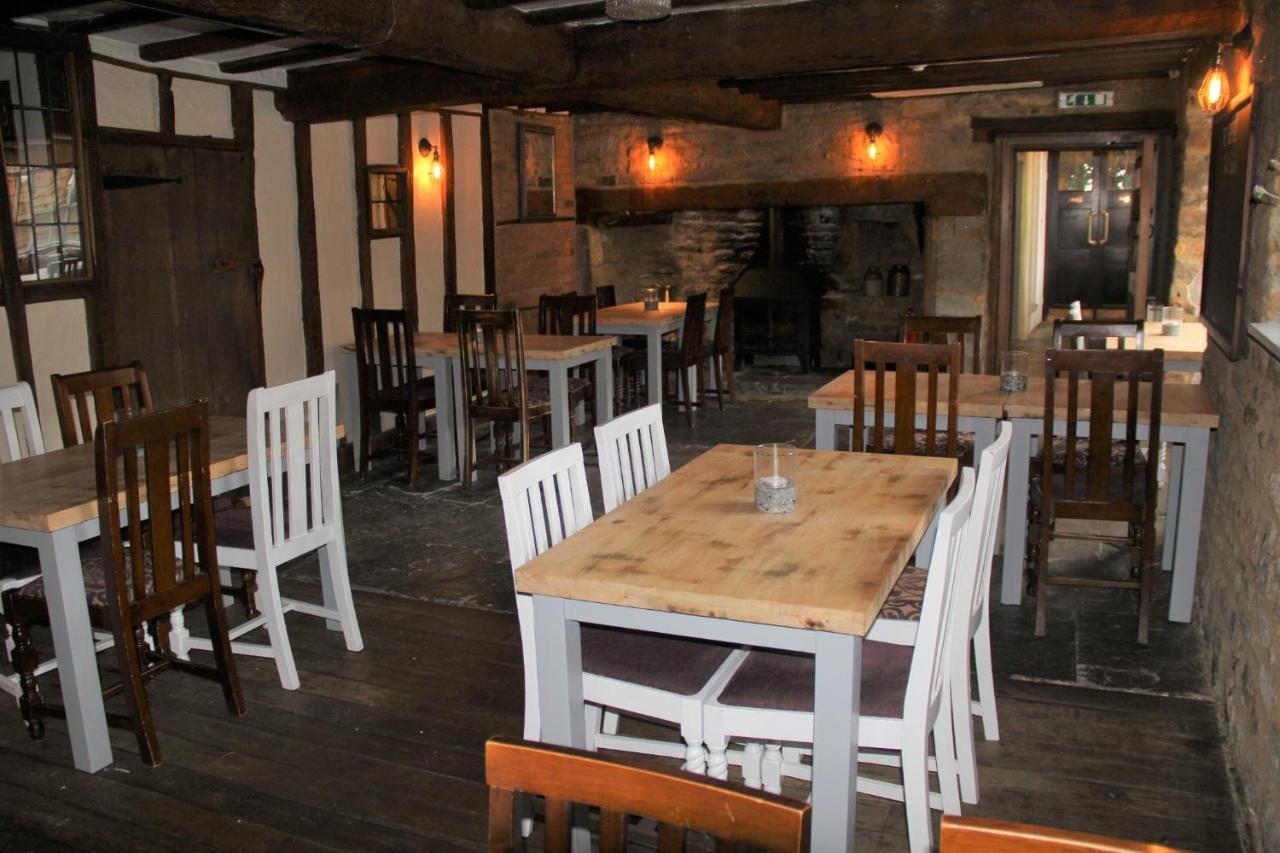 The George Inn Lower Brailes Bagian luar foto