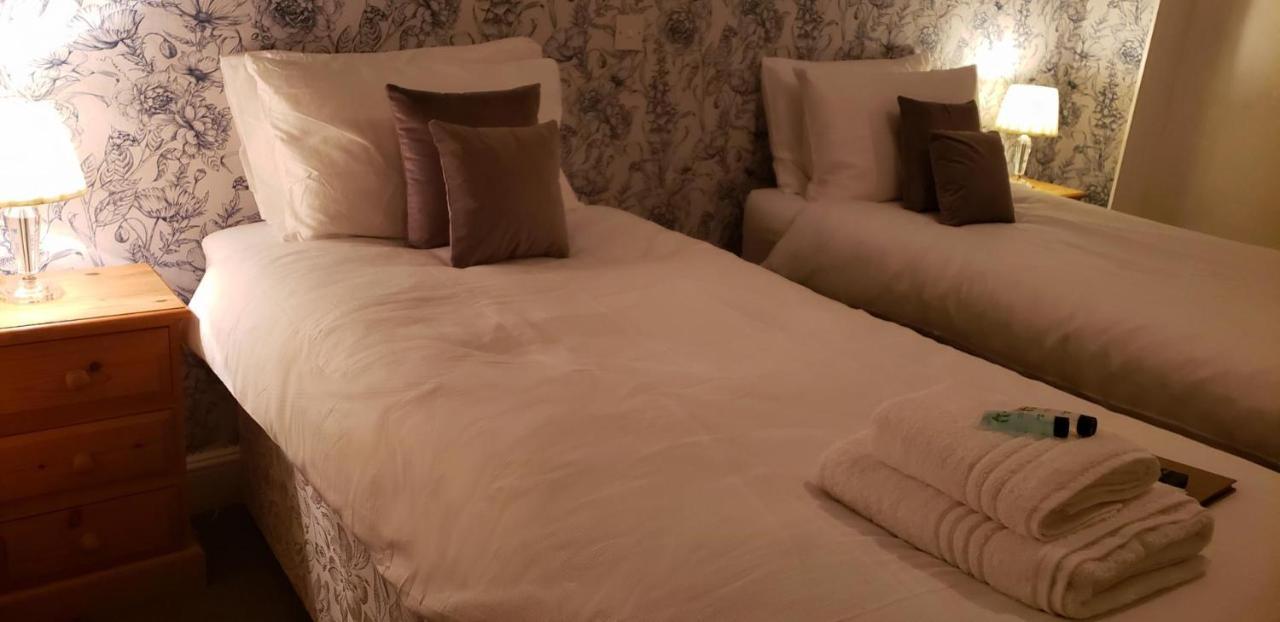 The George Inn Lower Brailes Bagian luar foto